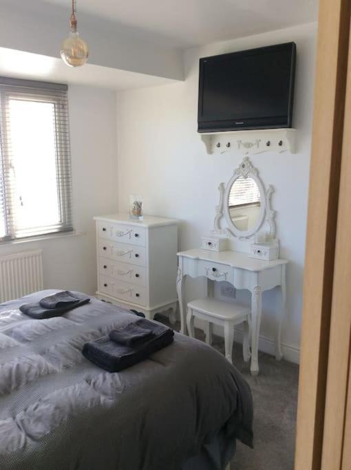Lovely Semi-Beach 2X Pubs -5 Min Walk-Pets Welcome-Parking-Garden Scalby  Zewnętrze zdjęcie